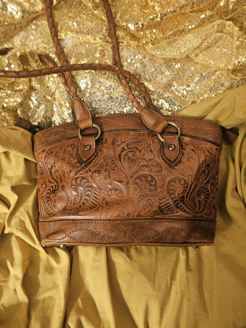 PATRICIA NASH Tooled Floral Pattern Vintage Leather Shoulder Bag and Wallet